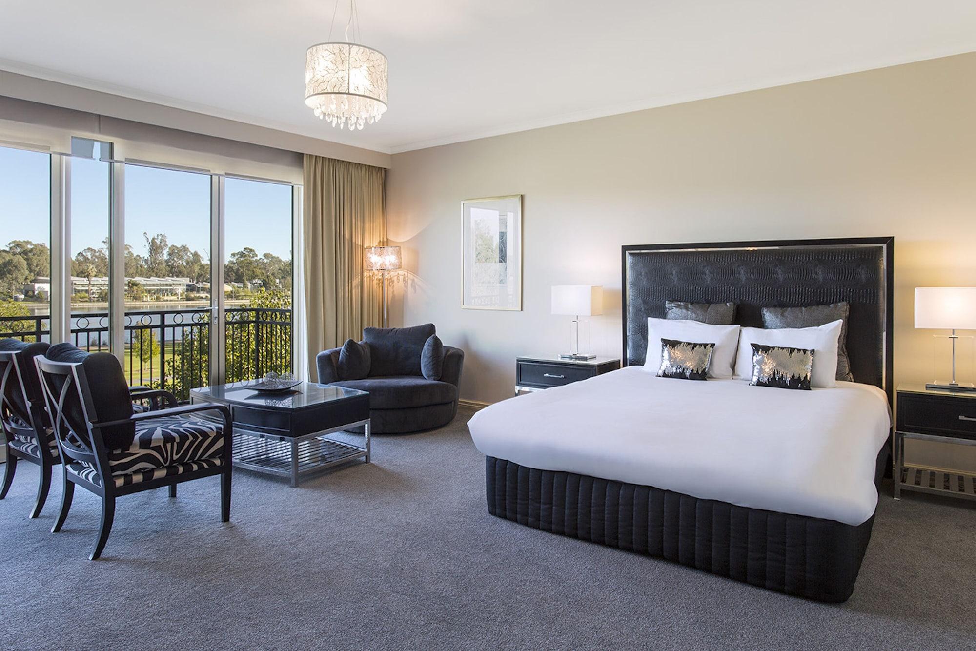 The Carrington Hotel Shepparton Bagian luar foto