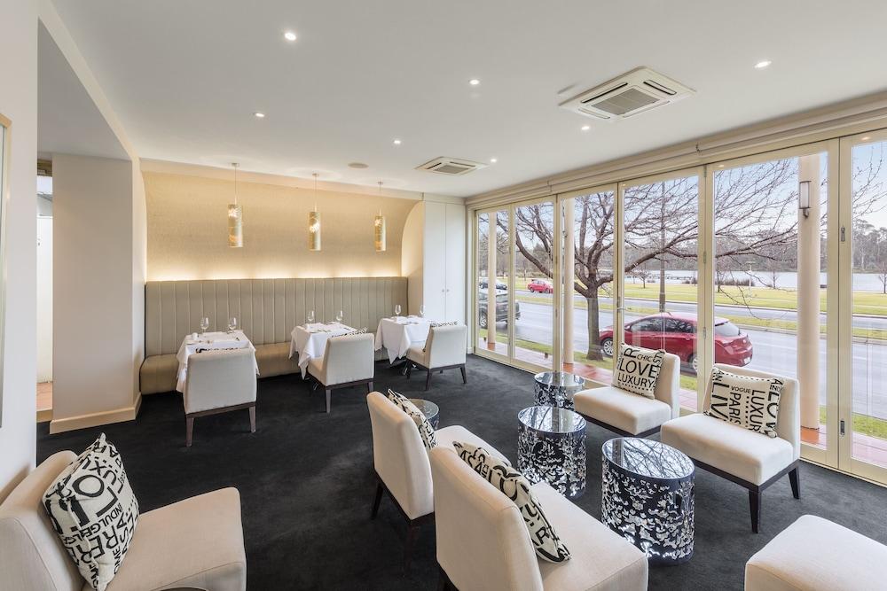 The Carrington Hotel Shepparton Bagian luar foto